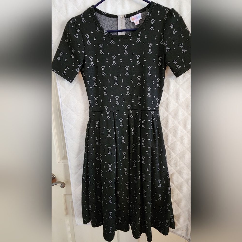 Lularoe Amelia dress size XS
